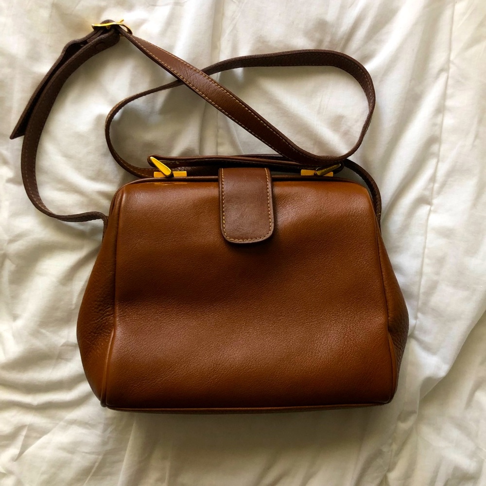 Vintage leather handbag